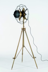 Lampa podłogowa